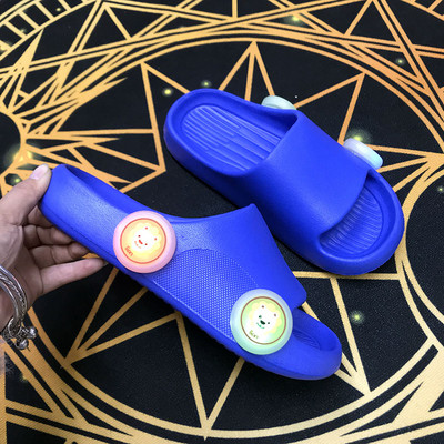 Χρωματιστές παντόφλες από καουτσούκ - φωτεινές