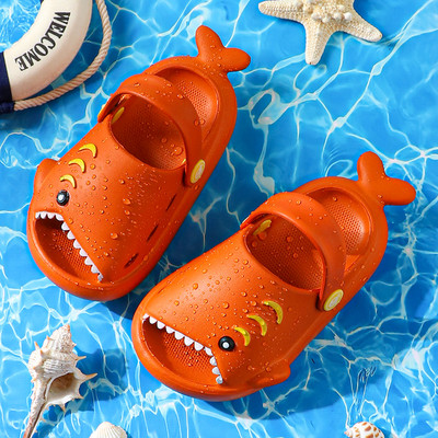 Gyermek gumipapucs 3D elemmel