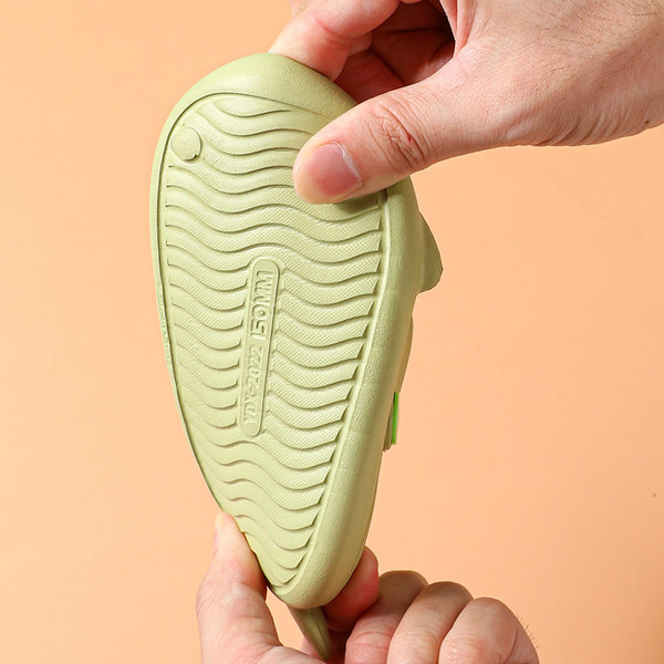 Gyermek gumipapucs 3D elemmel