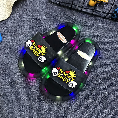 Gyerek gumipapucs világító talppal
