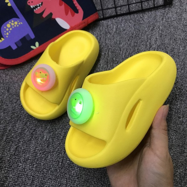 Nyári gyerekpapucs fiúknak vagy lányoknak