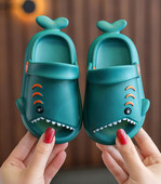 Καθημερινά παιδικά κροκάκια με τρισδιάστατο στοιχείο