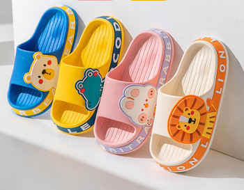 Детски гумени чехли с надпис и декорация - няколко цвята