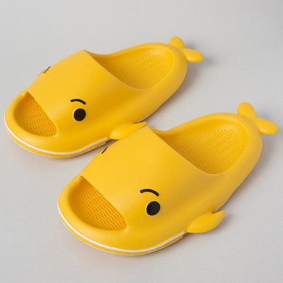 Casual παιδικές παντόφλες με τρισδιάστατο στοιχείο για αγόρια ή κορίτσια