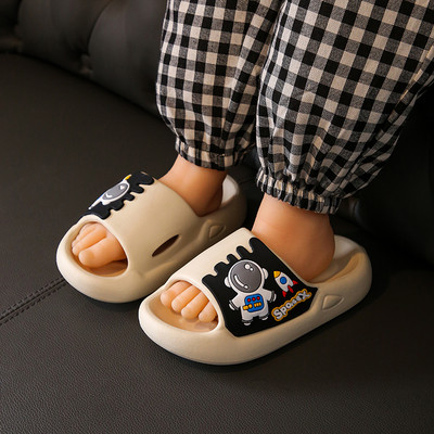 Nyári gyerekpapucs fiúknak