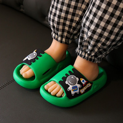 Nyári gyerekpapucs fiúknak