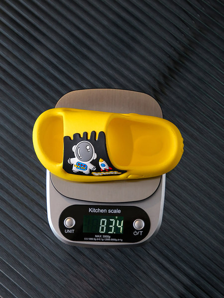 Nyári gyerekpapucs fiúknak