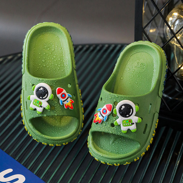 Gumi gyerekpapucs színes rátéttel