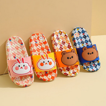 Παιδικές παντόφλες με απλικέ σε τέσσερα χρώματα
