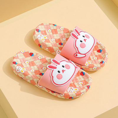 Παιδικές παντόφλες με απλικέ σε τέσσερα χρώματα