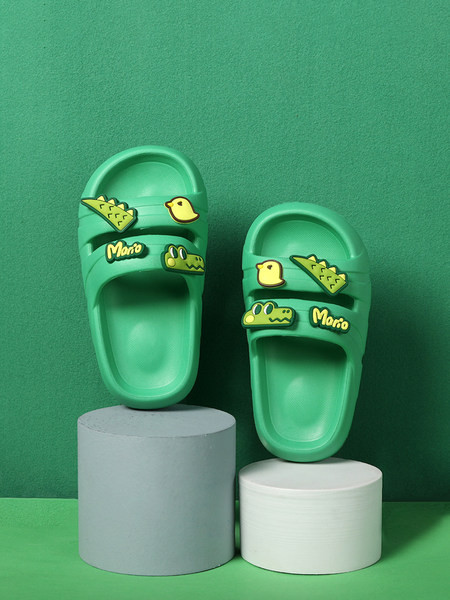 Gyermek gumi papucs rátéttel - több színben