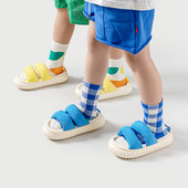 Παιδικές παντόφλες με μαλακά λουράκια