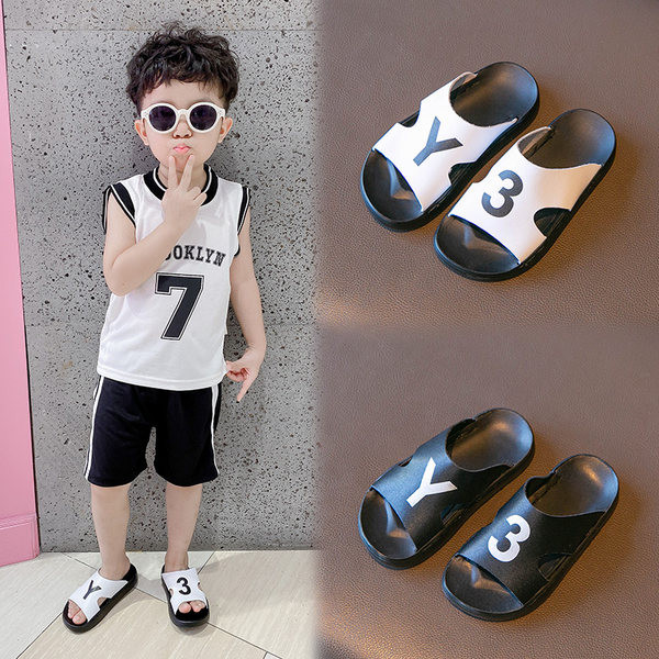 Gyermek papucs széles eco-bőr pánttal