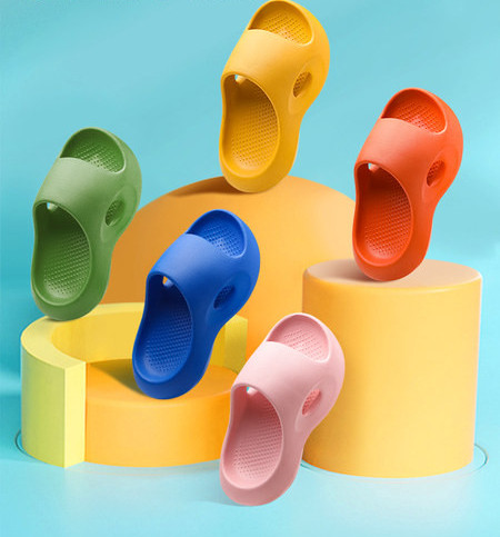 Νέο μοντέλο μονόχρωμες παντόφλες για αγόρια ή κορίτσια