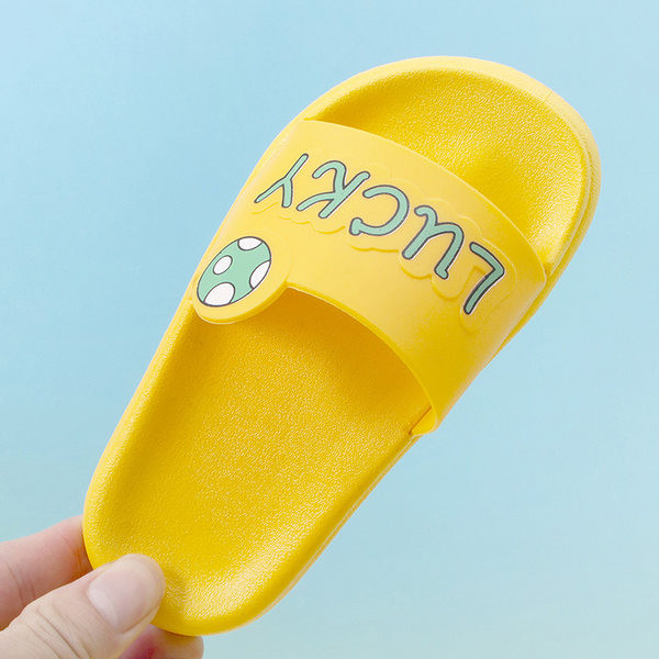 Gyermek papucs rátéttel, lapos talppal