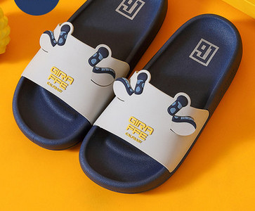 Gyermek gumipapucs több színben felirattal