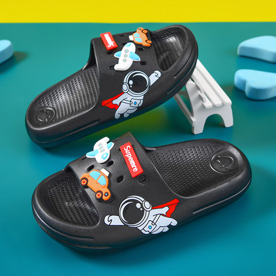 Gyermek gumi papucs rátéttel - több színben