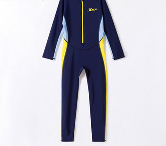 Laste ujumistrikoo lukuga ja lühikeste varrukatega