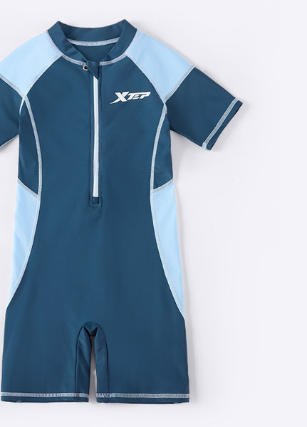 Ολόσωμο παιδικό μαγιό με φερμουάρ για αγόρια