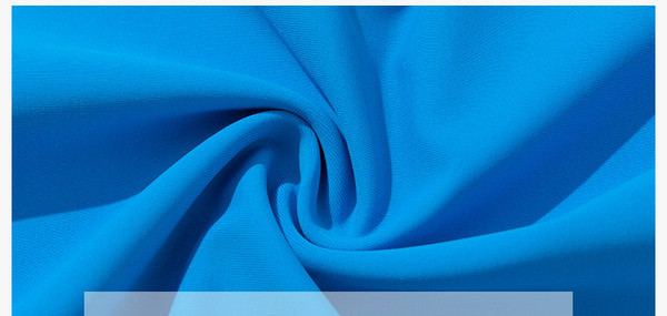 Gyermek teljes fürdőruha fiúknak cipzárral