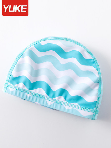 Új fürdőruha modell fiúknak