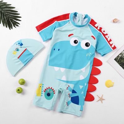 Teljes fürdőruha rátéttel és rövid ujjúval