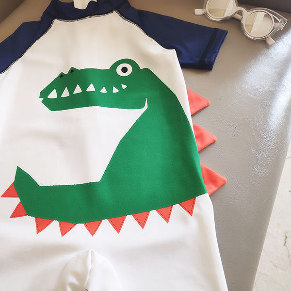 Детски цял бански костюм с апликация - бял цвят 