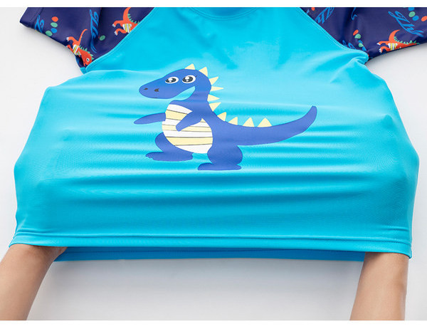 Gyorsan száradó anyagból készült, rátéttel ellátott gyerek fürdőruha