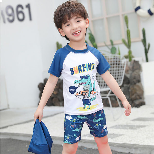 Gyermek fürdőruha kék felirattal