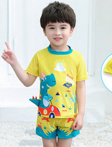 Kaheosalise aplikatsiooniga lastekomplekt