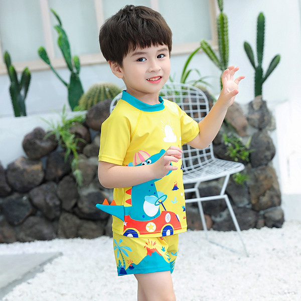 Kaheosalise aplikatsiooniga lastekomplekt