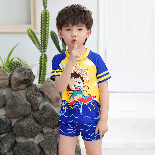 Παιδικό μαγιό με κοντά μανίκια