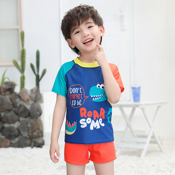 Kétrészes fényvédő gyerekruha fiúknak