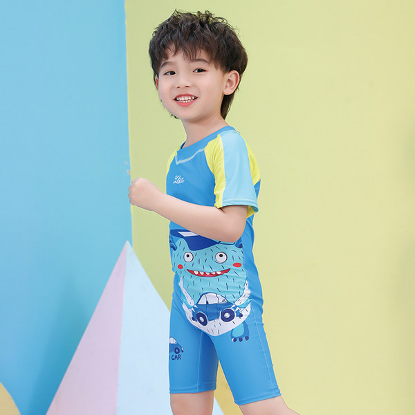 Ολόσωμο παιδικό μαγιό με στάμπα για αγόρια