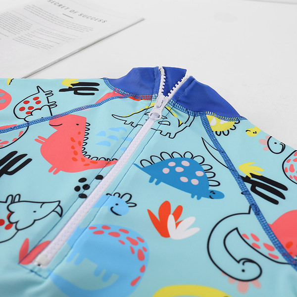 Παιδικό μαγιό σε μπλε χρώμα με απλικέ