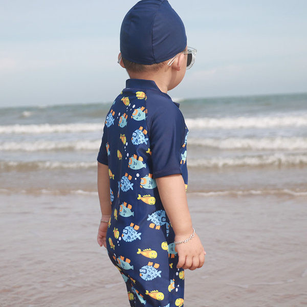 Gyorsan száradó anyagból készült új modell gyerek fürdőruha