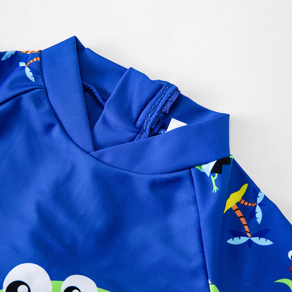 Csupa kék fürdőruha fiúknak - fényvédő