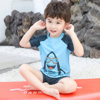Детски слънцезащитен бански за момчета в син цвят