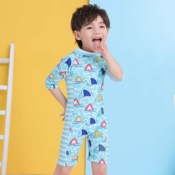 Gyermek teljes fürdőruha színes nyomattal fiúknak