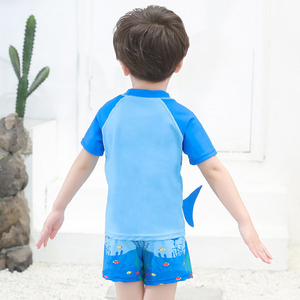 Παιδικό μαγιό σε δύο μέρη με 3D στοιχεία