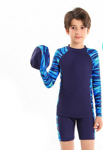 Gyorsan száradó anyagból készült gyerek fürdőruha fiúknak