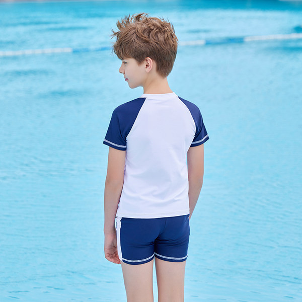 Παιδικό μαγιό για αγόρια