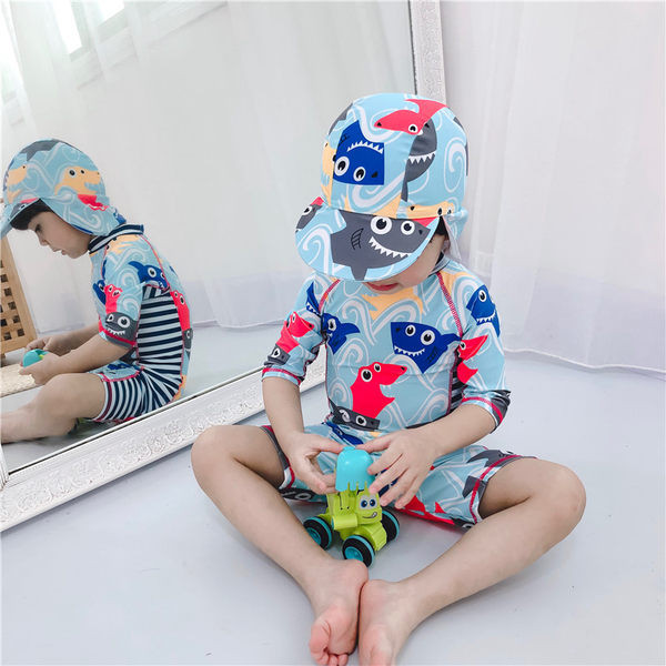 Цял бански костюм с щампа за момчета