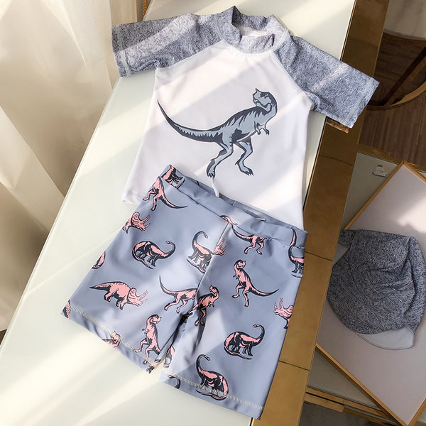 Fényvédő fürdőruha fiúknak két részes - rátéttel