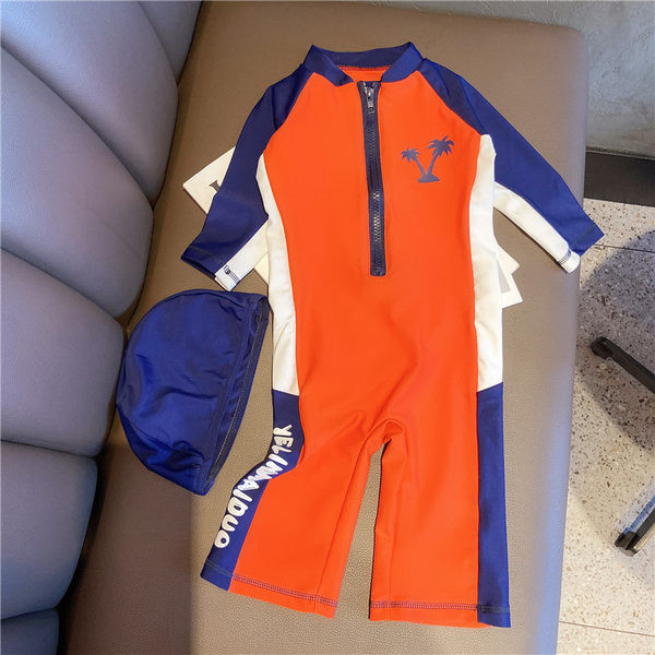 Új cipzáros gyerek fürdőruha modell fiúknak