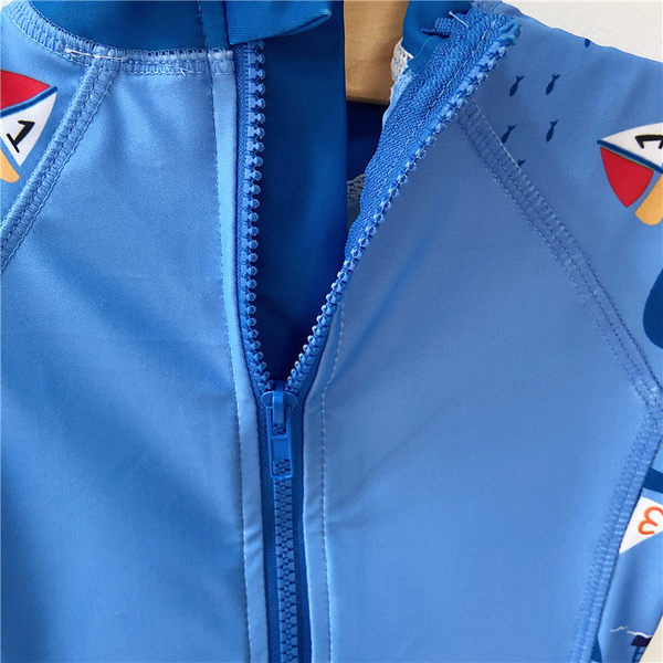 Gyermek fürdőruha kék színben, rátéttel