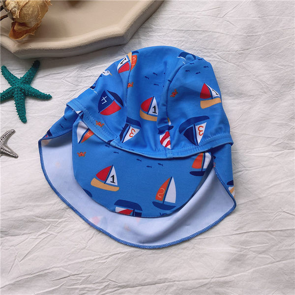 Gyermek fürdőruha kék színben, rátéttel