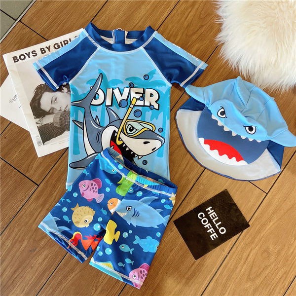 Gyermek fürdőruha rátéttel fiúknak