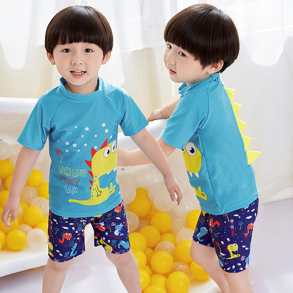 Παιδικό μαγιό με πολύχρωμη απλικέ για αγόρια