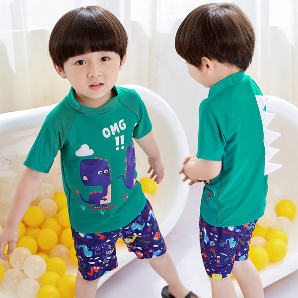 Παιδικό μαγιό με πολύχρωμη απλικέ για αγόρια